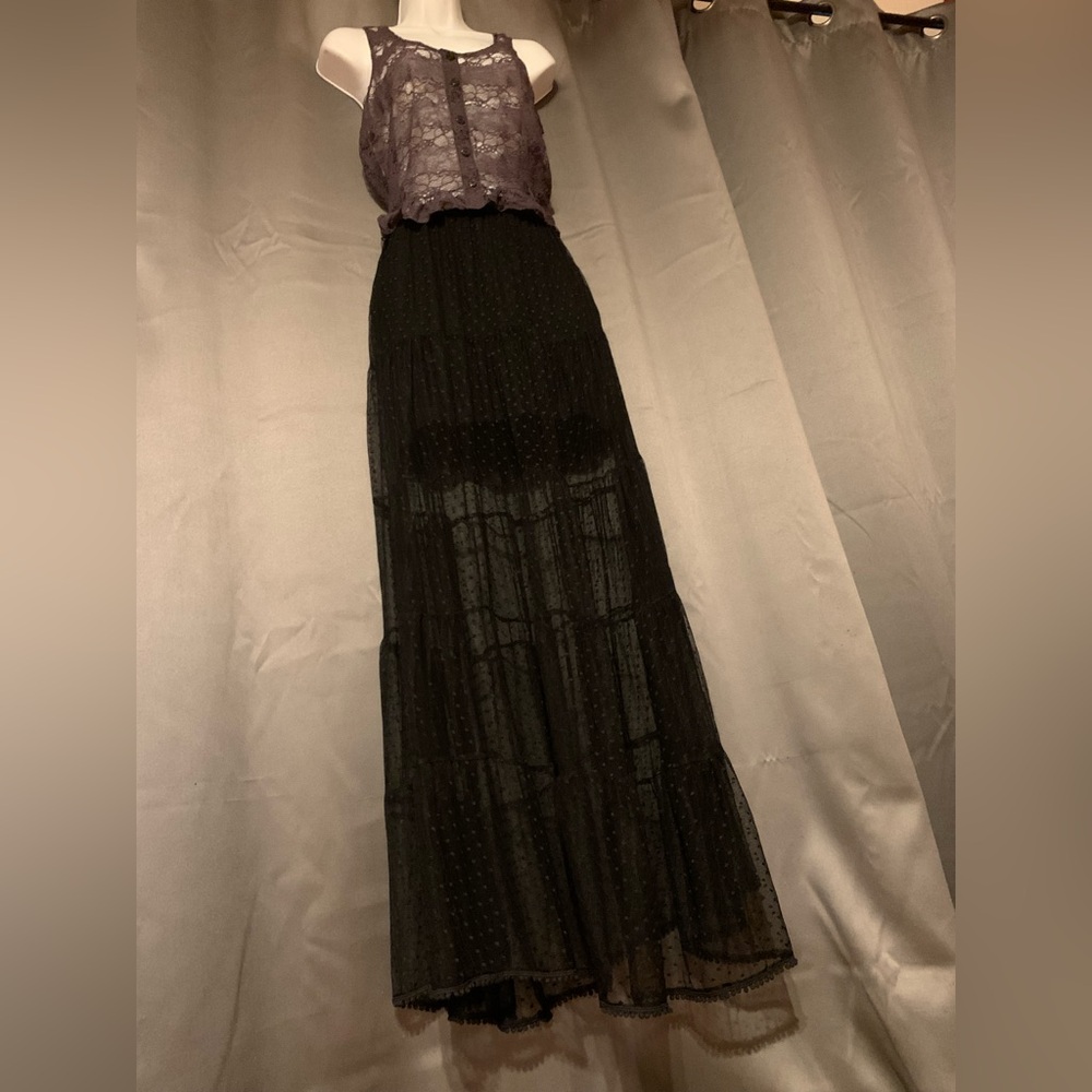 Forever 21 two layer sheer maxi skirt but mini underneath